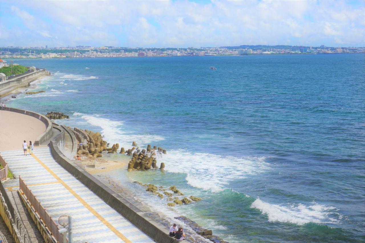 Hotel Okinawa Ocean Front Chatan Exterior foto