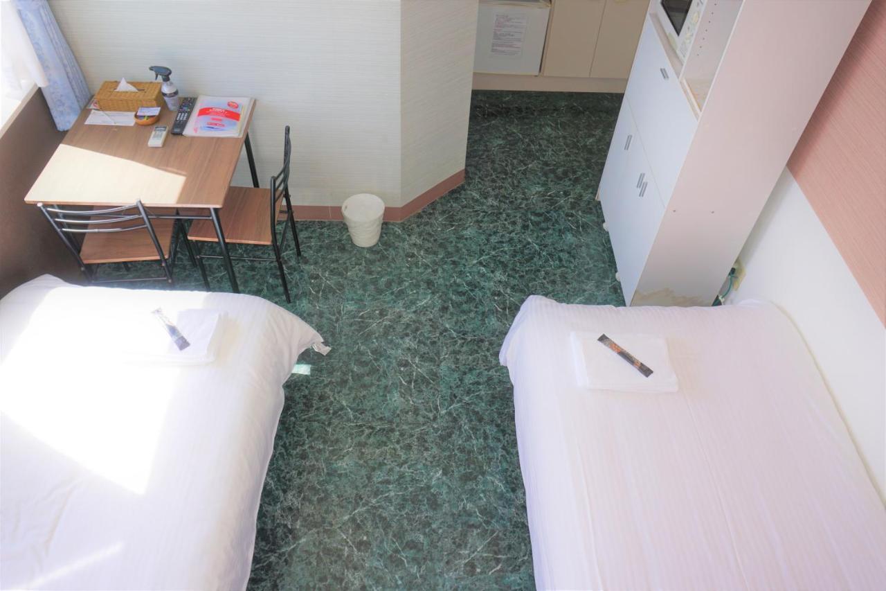 Hotel Okinawa Ocean Front Chatan Exterior foto
