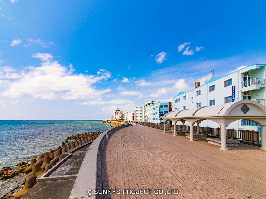 Hotel Okinawa Ocean Front Chatan Exterior foto
